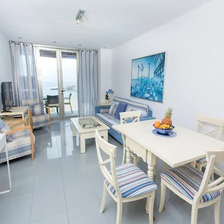 In Palmas By Playa De Canteras Holiday home *
