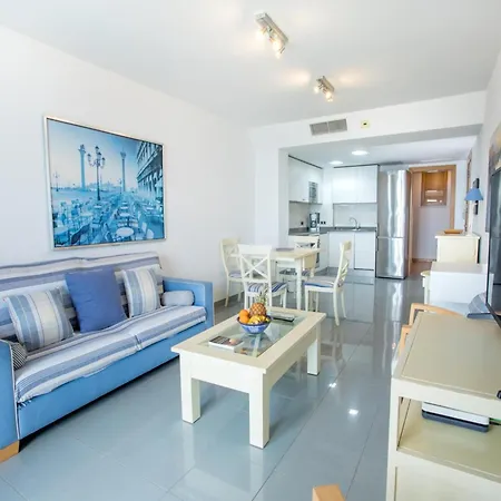 In Palmas By Playa De Canteras Holiday home *