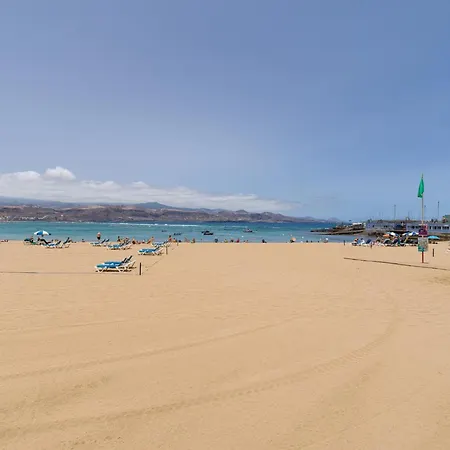 In Palmas By Playa De Canteras